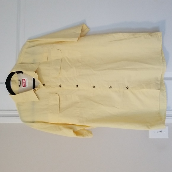 Wrangler mens NWOT fishing shirt 100% Nylon size Large - Picture 1 of 5